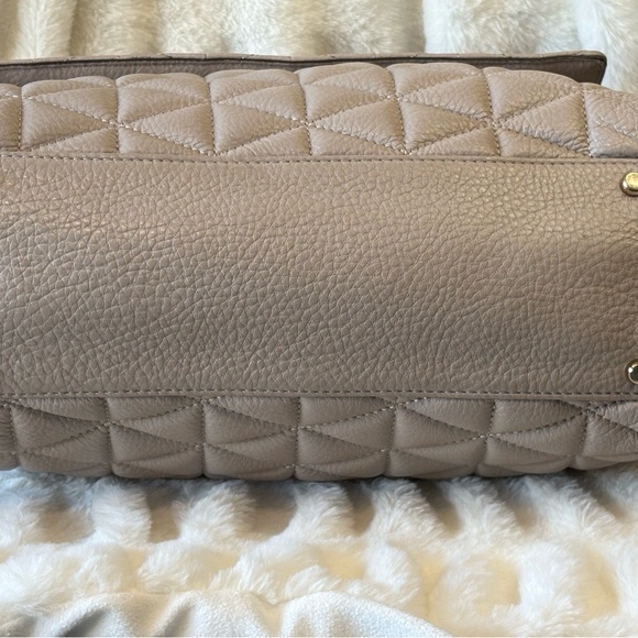 Kate Spade Quilted Beige Leather Shoulder Bag - Picture 6 of 11